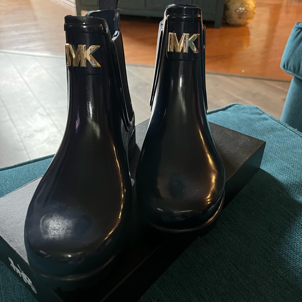 Brand New Michael Kors Ankle Rain Boots